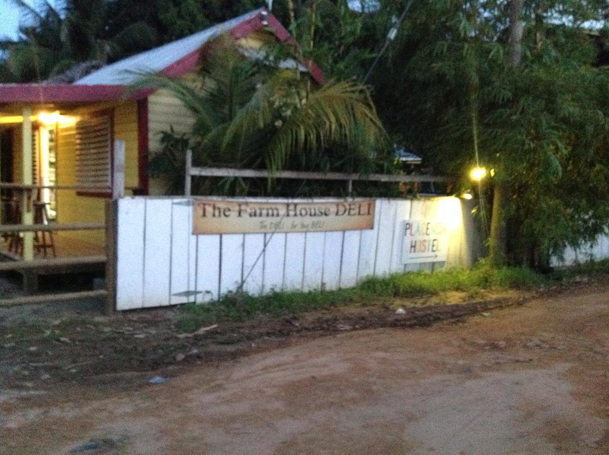 Placencia Hostel Экстерьер фото