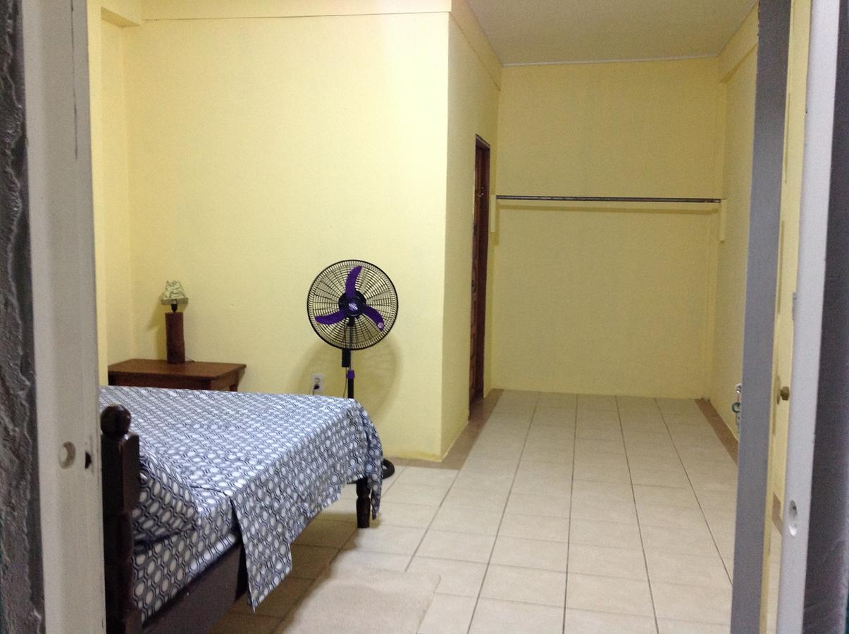 Placencia Hostel Экстерьер фото