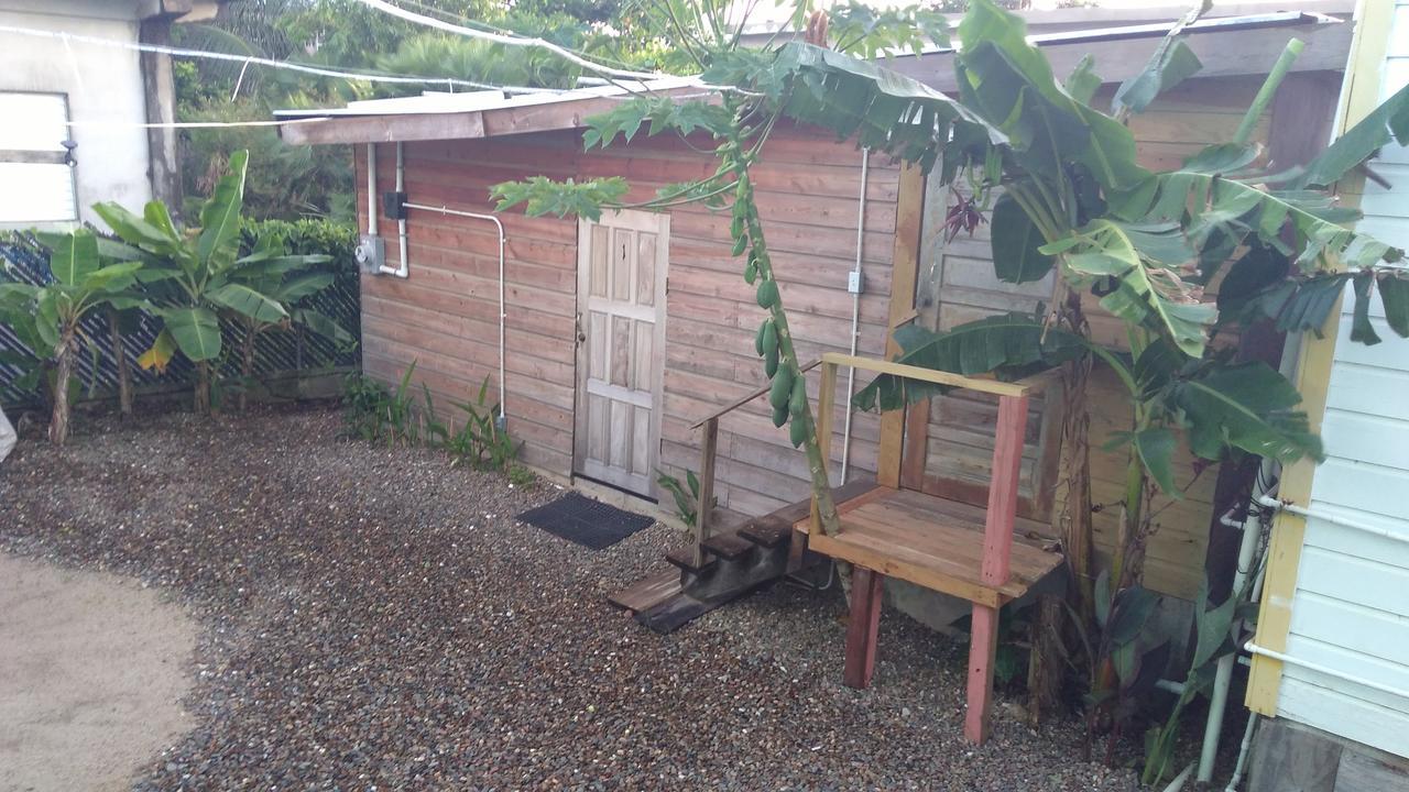 Placencia Hostel Экстерьер фото