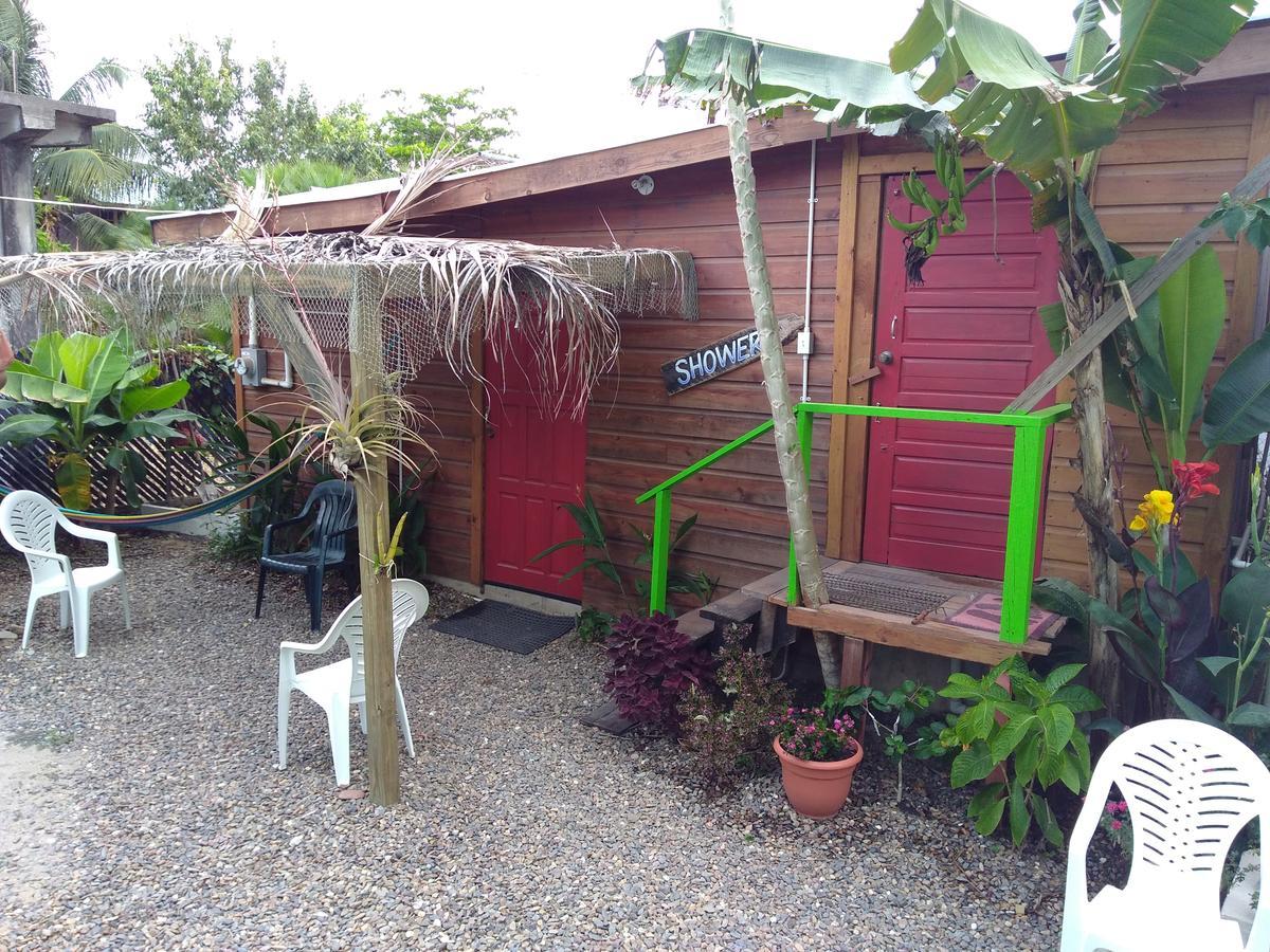 Placencia Hostel Экстерьер фото